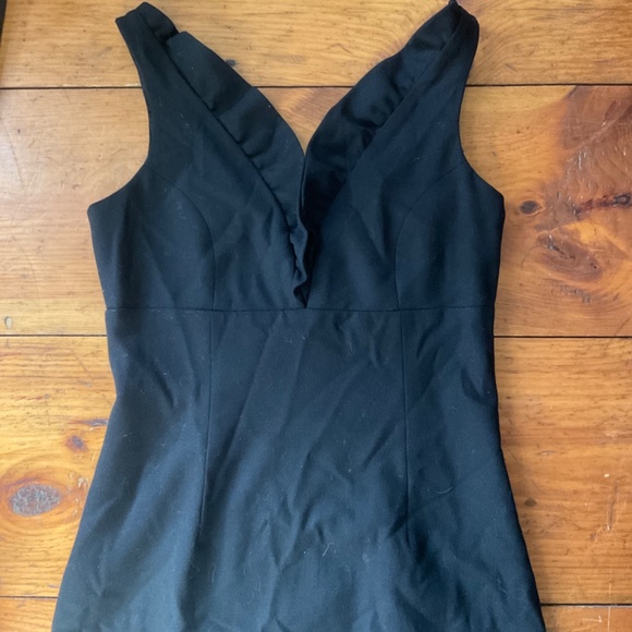 Tracy Reese / Anthropologie wool dress black w/ ruffled v neckline & low v back - Picture 6 of 13